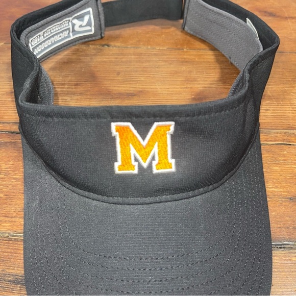 Monroe WA Bearcat Black Visor with Logo - Picture 5 of 5